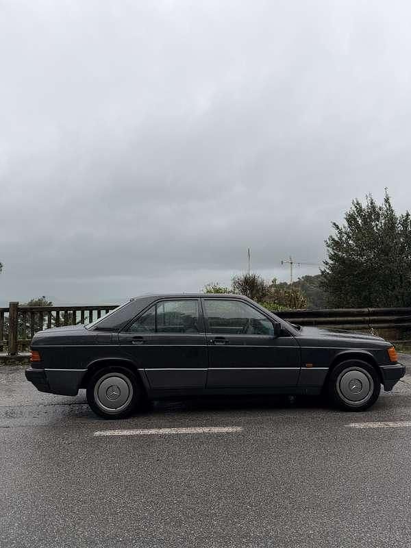 Usata Mercedes 190 109 CV (80 kW) 1991 Berlina