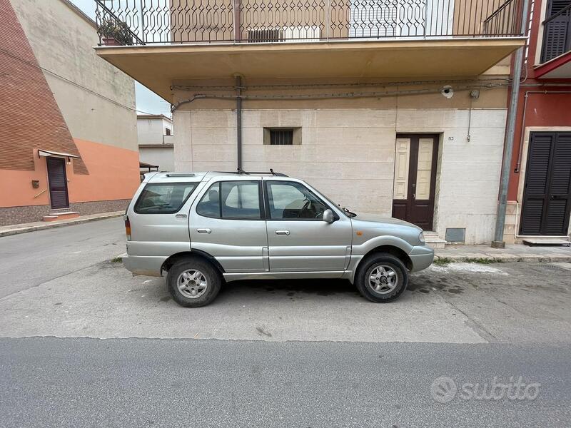 Usato 2005 Tata Safari 1.9 Diesel (2.500 €)