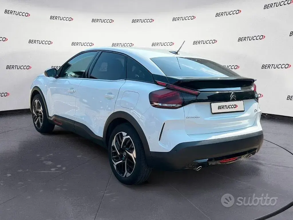 Usata Citroën C4 PureTech 131 CV (96 kW) 2021 Bianco Berlina