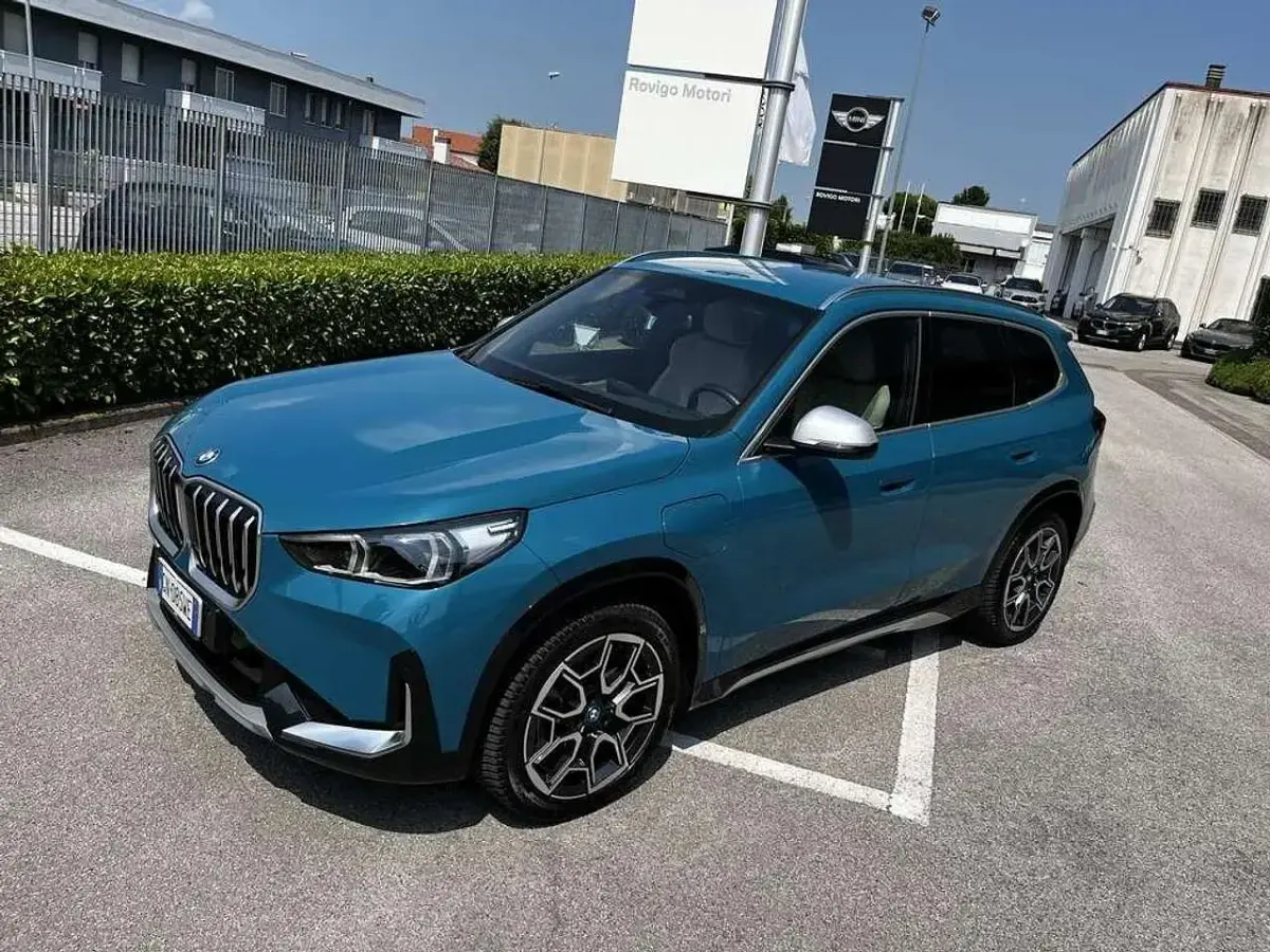 Usata BMW X1 xLine 245 CV (180 kW) 2023 Blue bay lagoon SUV