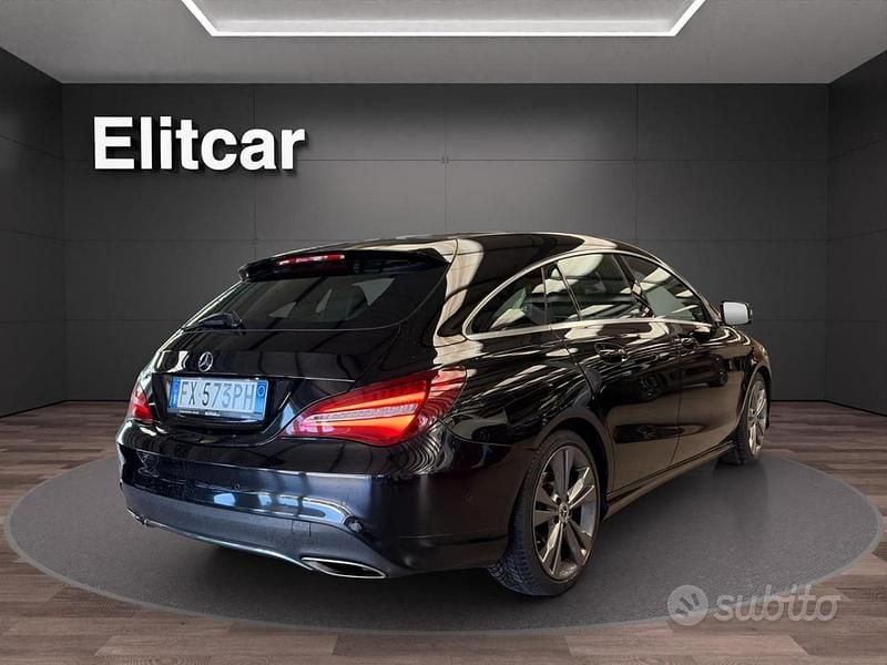 Usata Mercedes CLA180 122 CV (89 kW) 2018 Nero Berlina