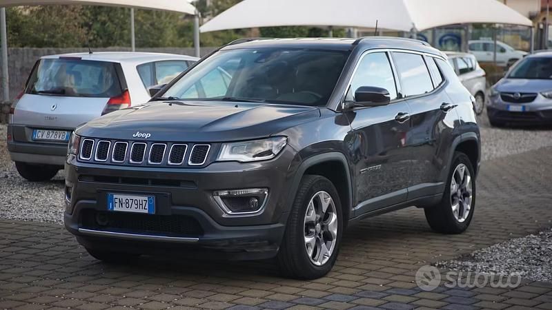 Usata Jeep Compass Limited 170 CV (125 kW) 2018 Grigio SUV