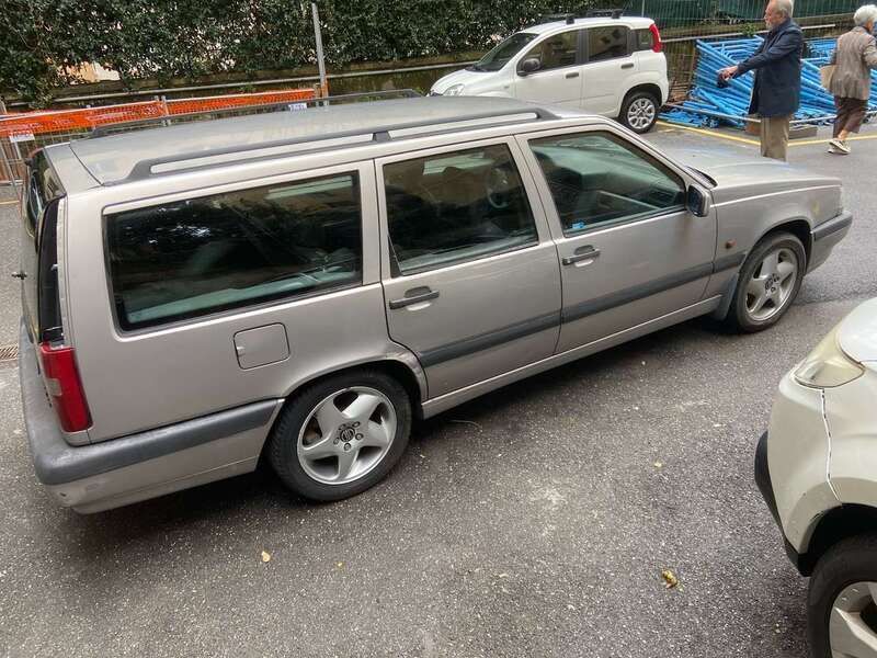 Usata Volvo 850 211 CV (155 kW) 1994 Argento Station wagon