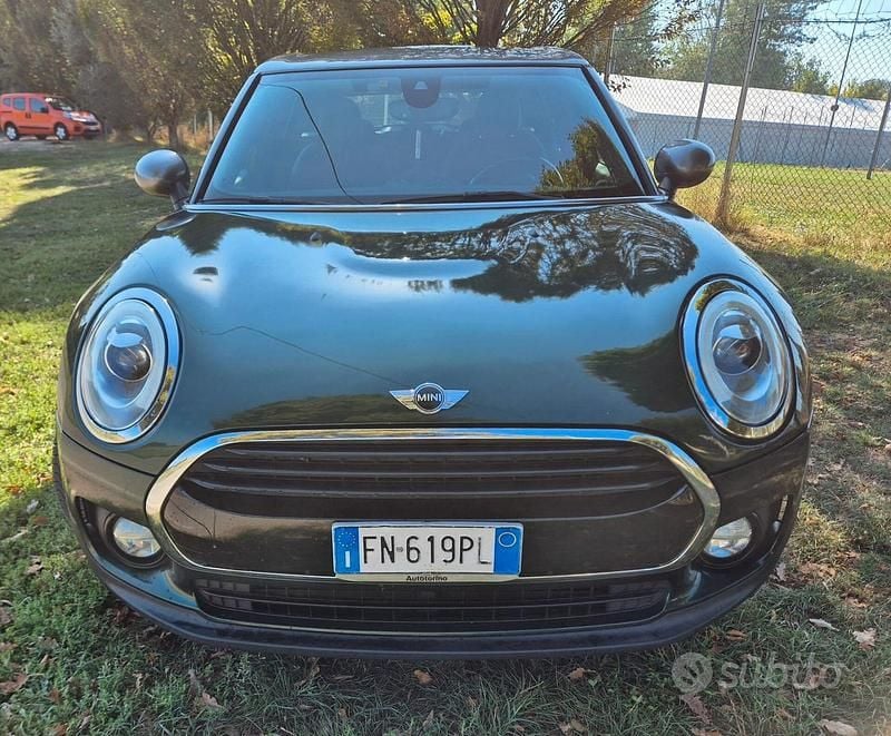 Verde Usata 2018 Mini Clubman Station wagon | 10.490 € (Ottimo prezzo) - Immagine 1/4