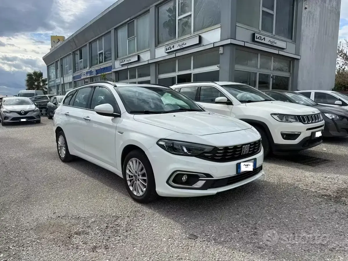 Usata Fiat Tipo Business 131 CV (96 kW) 2021 Bianco Station wagon