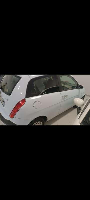 Gebraucht Lancia Ypsilon 69 PS (50 kW) 2005 Kleinwagen