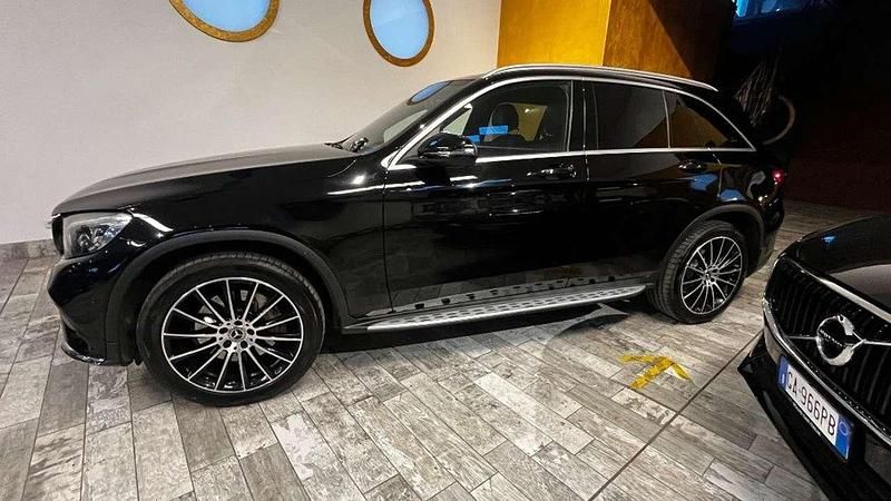 Usata Mercedes GLC250 Premium 204 CV (150 kW) 2018 Nero SUV