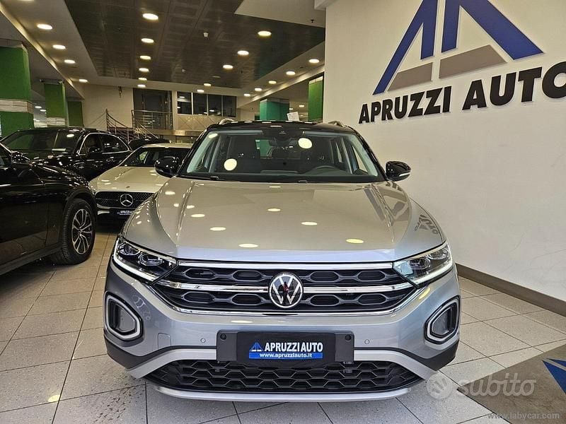 Usata VW T-Roc Style 116 CV (85 kW) 2025 Argento SUV