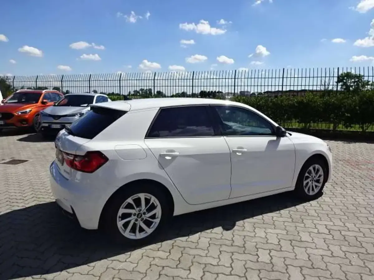 Usata Audi A1 Sportback Advanced 95 CV (69 kW) 2022 Bianco Utilitaria