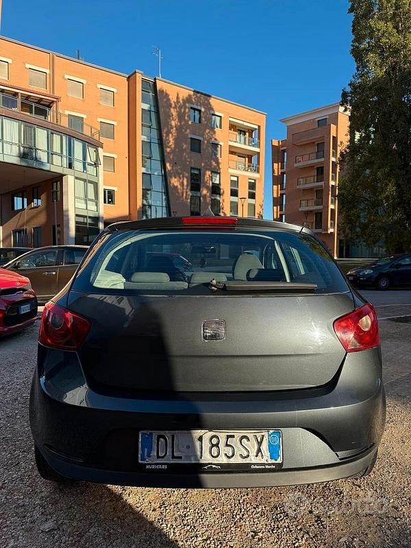 Usata Seat Ibiza Stylance 117 CV (86 kW) 2008 Nero Berlina