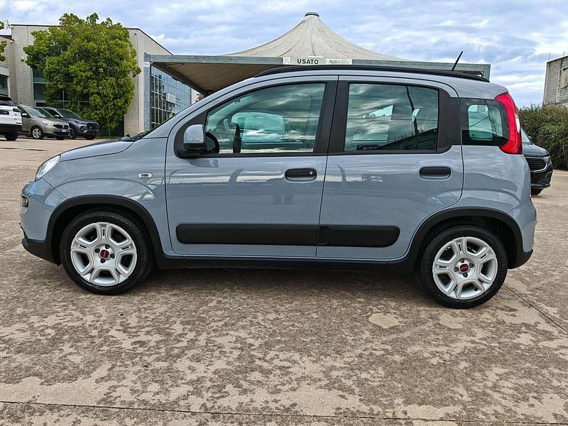 Usata Fiat Panda City Life 69 CV (50 kW) 2022 Grigio moda Utilitaria