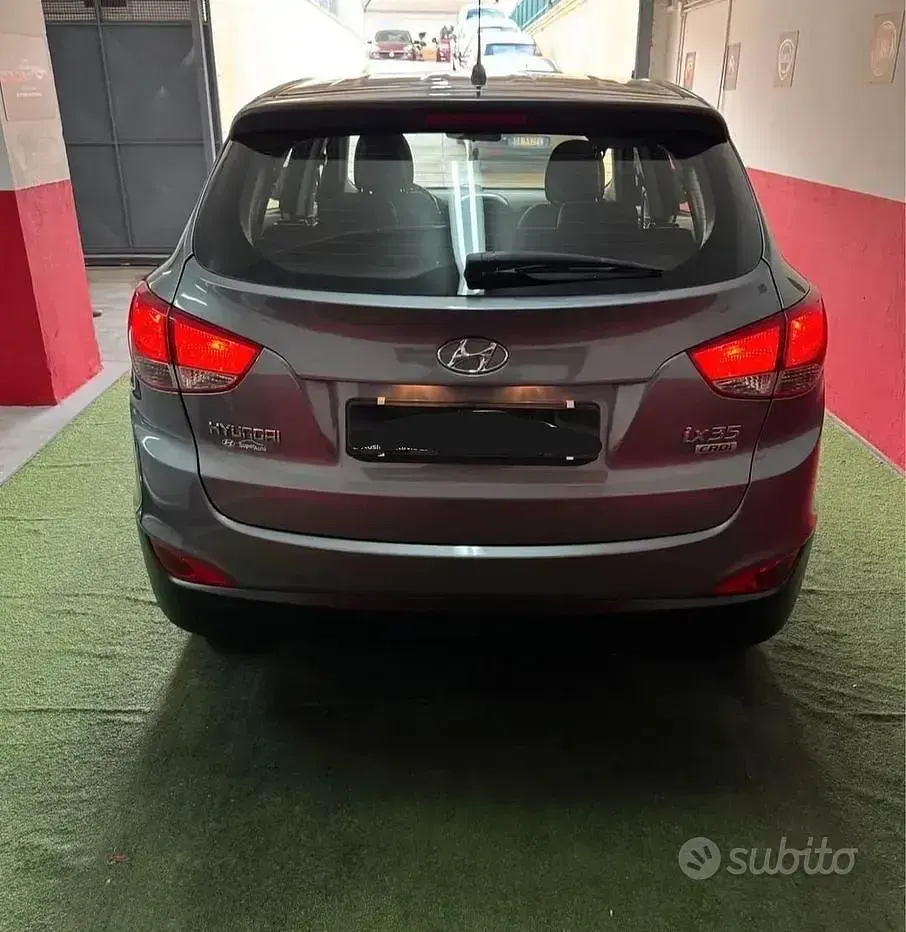 Usata Hyundai ix35 115 CV (84 kW) 2014 Grigio SUV