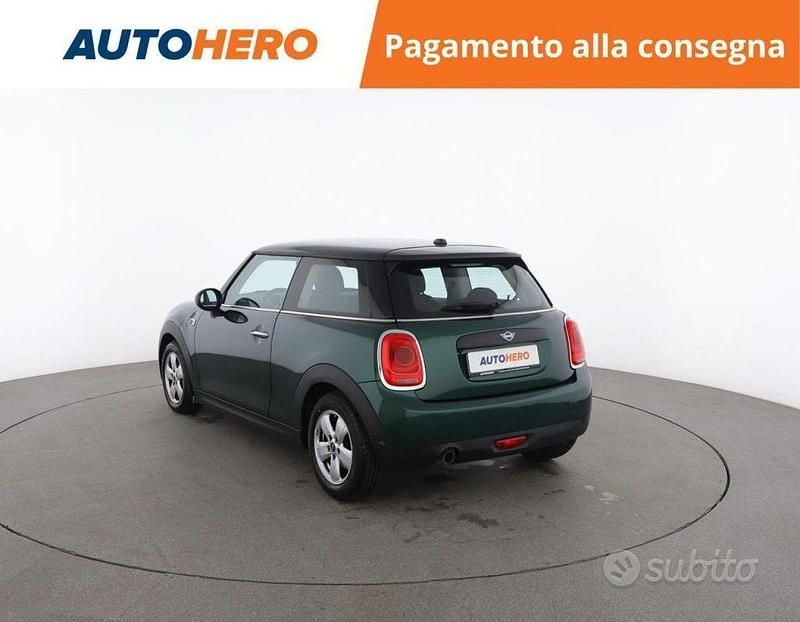 Usata Mini ONE 75 CV (55 kW) 2018 Verde Utilitaria