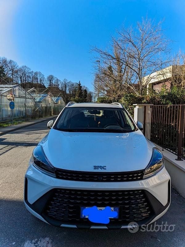 Usata EMC Wave 3 147 CV (108 kW) 2024 Bianco SUV