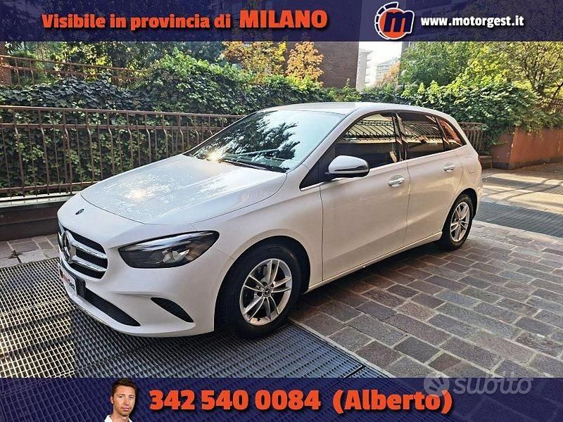 Usata Mercedes B180 116 CV (85 kW) 2019 Bianco Monovolume