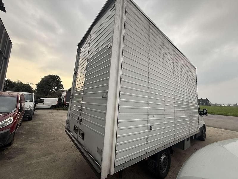 Usata Iveco 35.12 204 CV (150 kW) 2017 Bianco Furgone