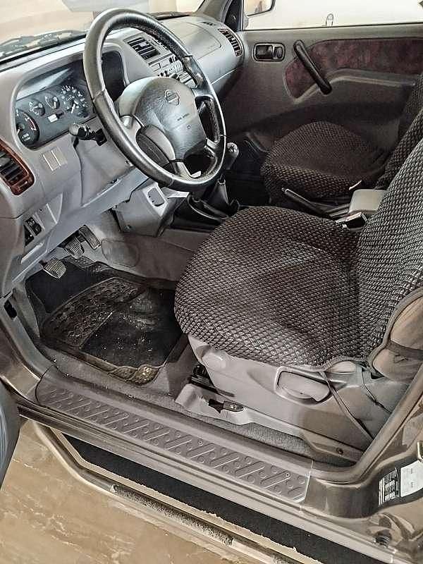 Usata Nissan Terrano SE 125 CV (91 kW) 1999 Grigio SUV