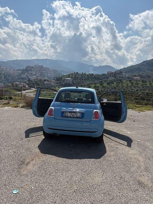Usata Fiat 500 Pop 69 CV (50 kW) 2012 Blu/azzurro Utilitaria