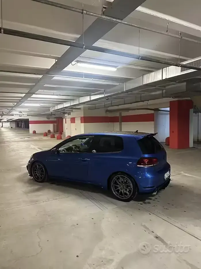 Usata VW Golf VIII GTI 210 CV (154 kW) 2023 Blu Berlina