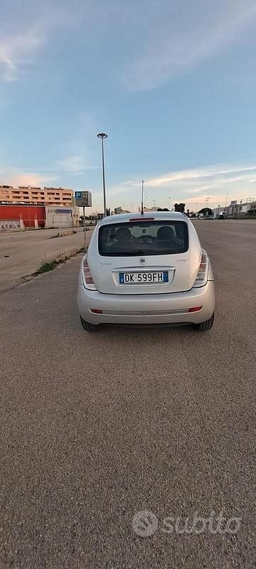 Usata Lancia Ypsilon 69 CV (50 kW) 2007 Utilitaria