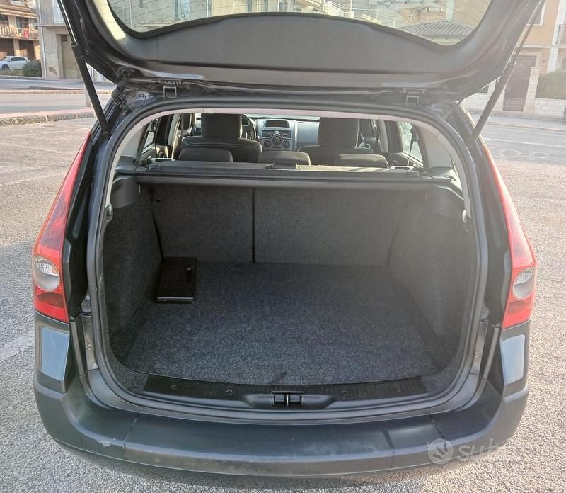 Usata Renault Mégane GrandTour 130 CV (95 kW) 2005 Grigio Station wagon