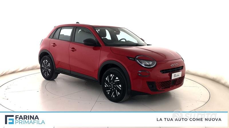 Usata Fiat 600 110 CV (80 kW) 2024 Rosso SUV