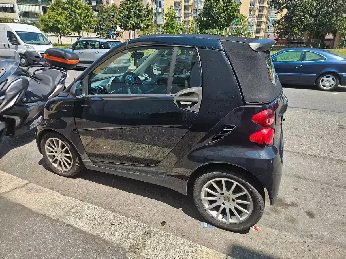 Usata Smart ForTwo Cabrio 71 CV (52 kW) 2007 Nero Cabrio