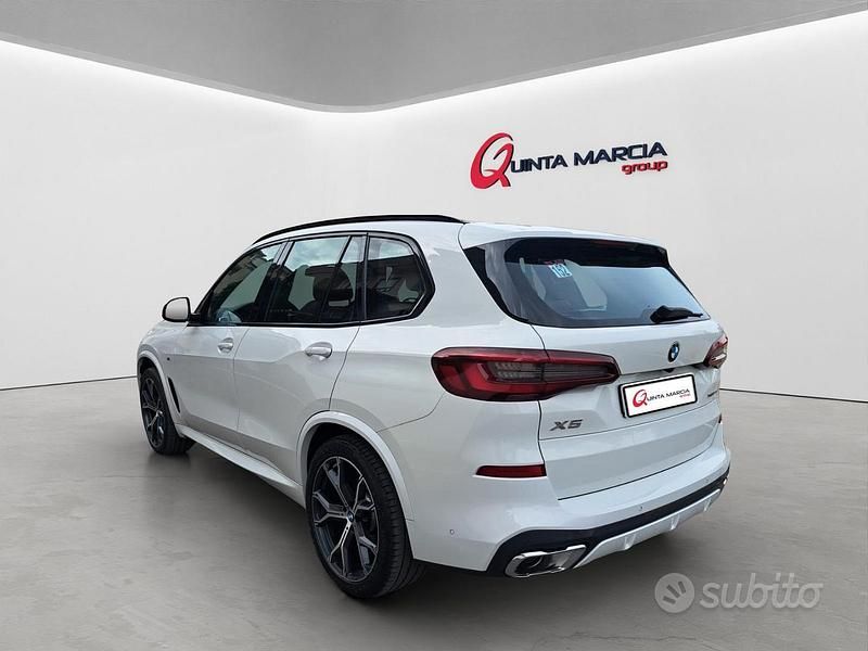 Usata BMW X5 M Sport 231 CV (169 kW) 2022 Bianco SUV
