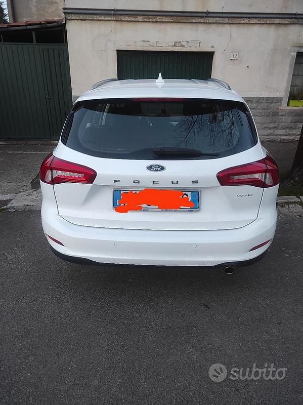 Usata Ford Focus ST 101 CV (74 kW) 2019 Bianco Station wagon