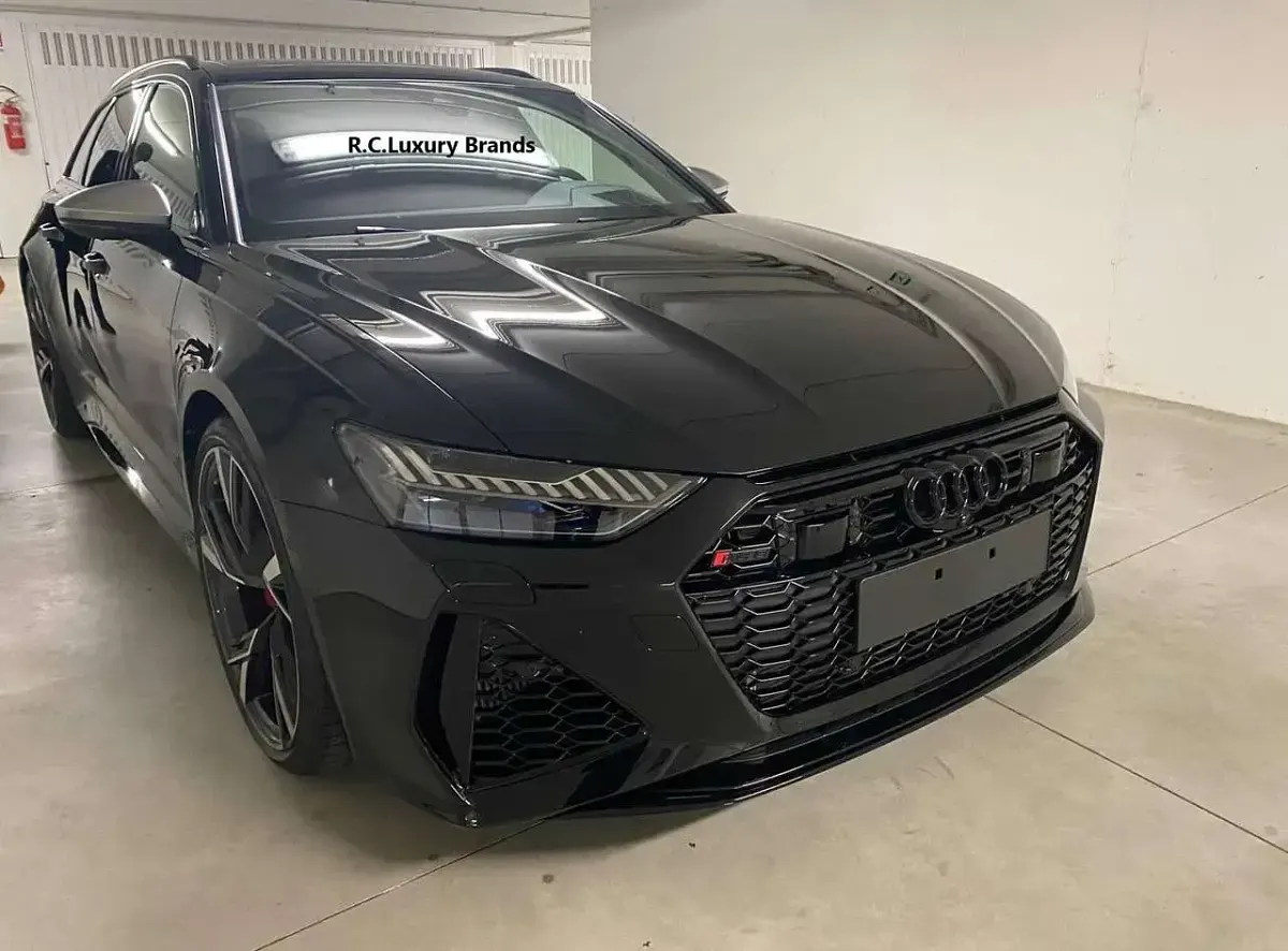 Usata Audi RS6 Ambiente 600 CV (441 kW) 2022 Mythos Station wagon