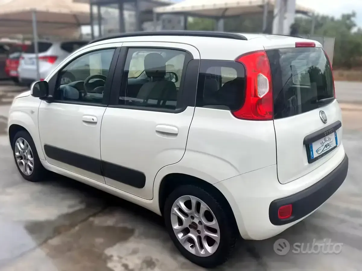 Usata Fiat Panda Pop 75 CV (55 kW) 2012 Beige Utilitaria