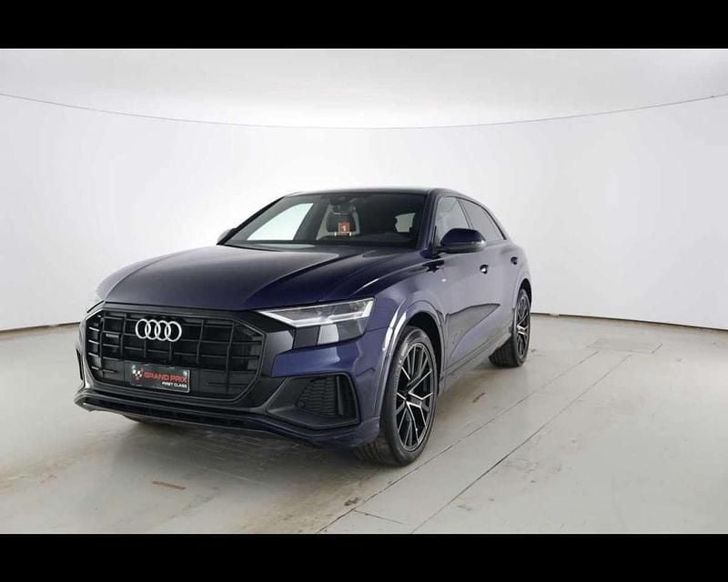 Usata Audi Q8 Sport 286 CV (210 kW) 2023 Blu SUV