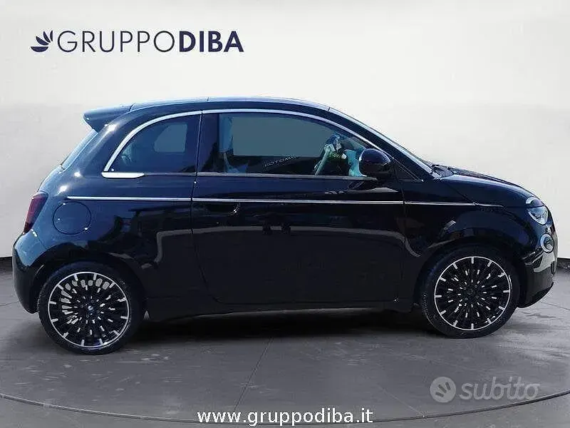 Nuova Fiat 500 La Prima 65 CV (47 kW) 2026 Berlina