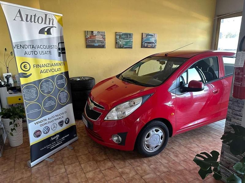 Rosso Usata 2011 Chevrolet Spark Due volumi | 3900 € (Buon prezzo) - Immagine 1/4
