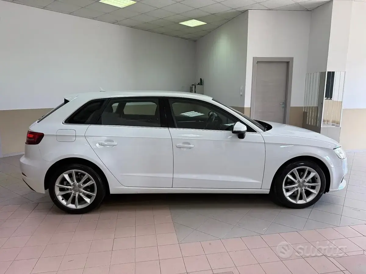 Usata Audi A3 Sport 116 CV (85 kW) 2018 Bianco Berlina