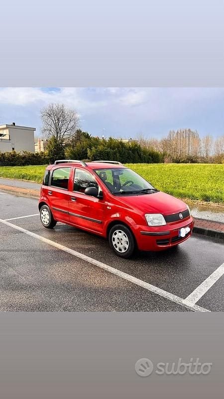 Usata Fiat Panda Emotion 69 CV (50 kW) 2011 Utilitaria