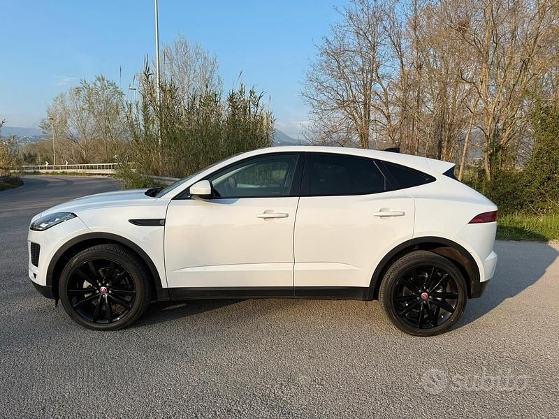Usata Jaguar E-Pace R-Dynamic 150 CV (110 kW) 2018 Bianco SUV