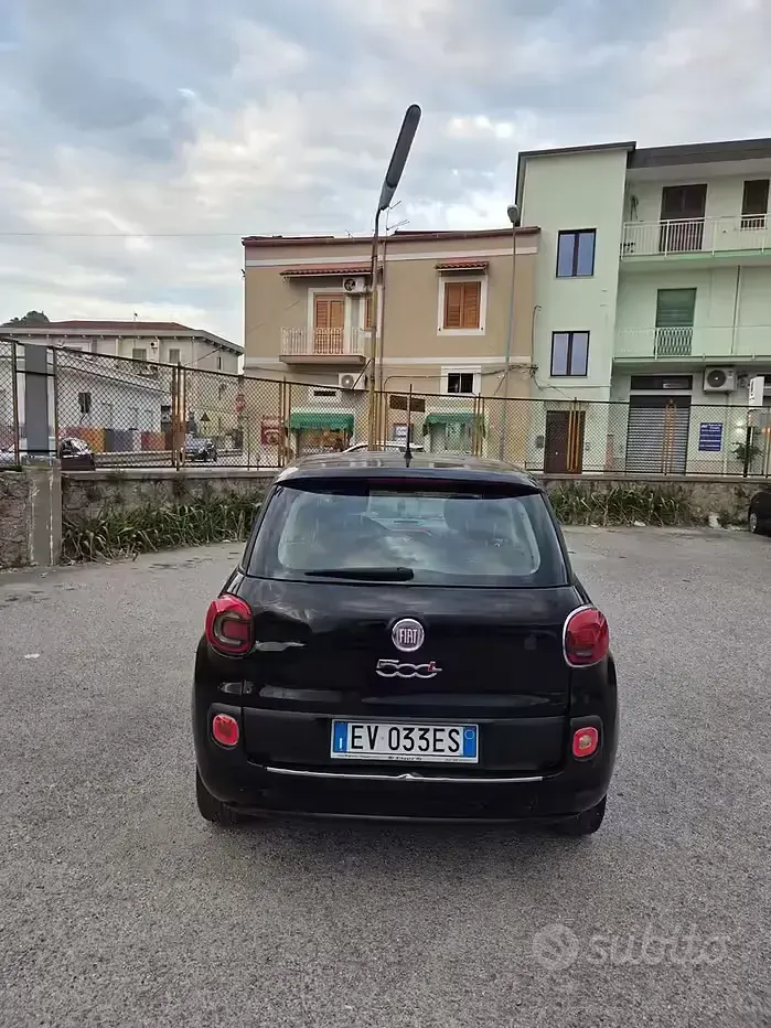 Usata Fiat 500L Living 105 CV (77 kW) 2014 Nero Monovolume