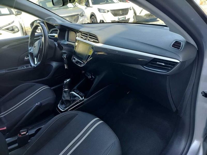 Usata Opel Corsa Design & Tech 75 CV (55 kW) 2022 Grigio Utilitaria