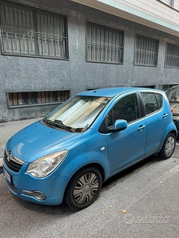 Usata Opel Agila Enjoy Plus 86 CV (63 kW) 2008 Blu/azzurro Utilitaria