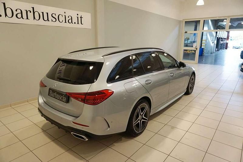 Usata Mercedes C300e Premium Plus 313 CV (230 kW) 2022 Argento Station wagon