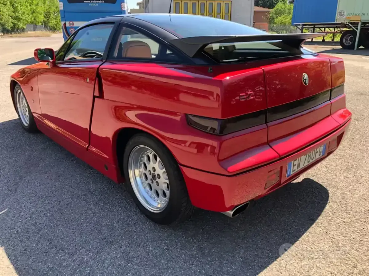 Usata Alfa Romeo SZ/RZ 210 CV (154 kW) 1992 Rosso Coupé