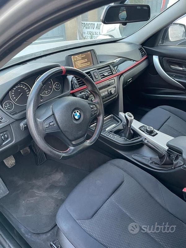 Usata BMW 318 Comfort Edition 2014 Grigio Station wagon