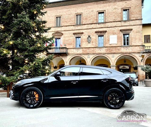 Usata Lamborghini Urus 650 CV (478 kW) 2019 Nero SUV