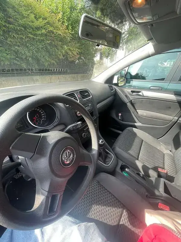 Usata VW Golf VI United 80 CV (58 kW) 2011 Bianco Utilitaria