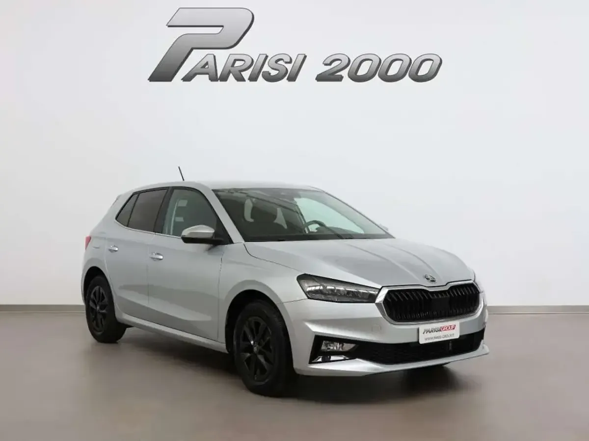 Usata Skoda Fabia Selection 116 CV (85 kW) 2025 Blu Utilitaria