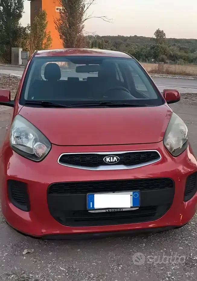 Usata Kia Picanto 69 CV (50 kW) 2016 Rosso Utilitaria