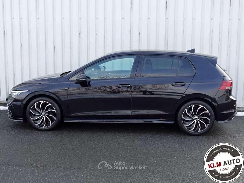 Usata VW Golf VII R-line 150 CV (110 kW) 2021 Nero Utilitaria