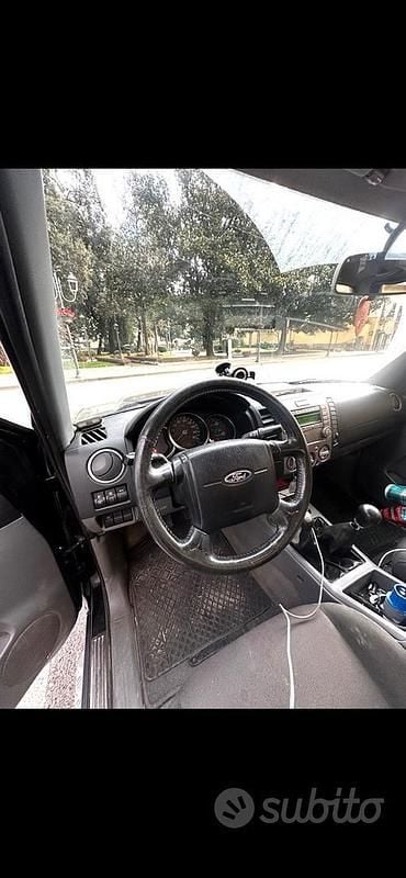 Usata Ford Ranger 143 CV (105 kW) 2009 Nero Pick-up