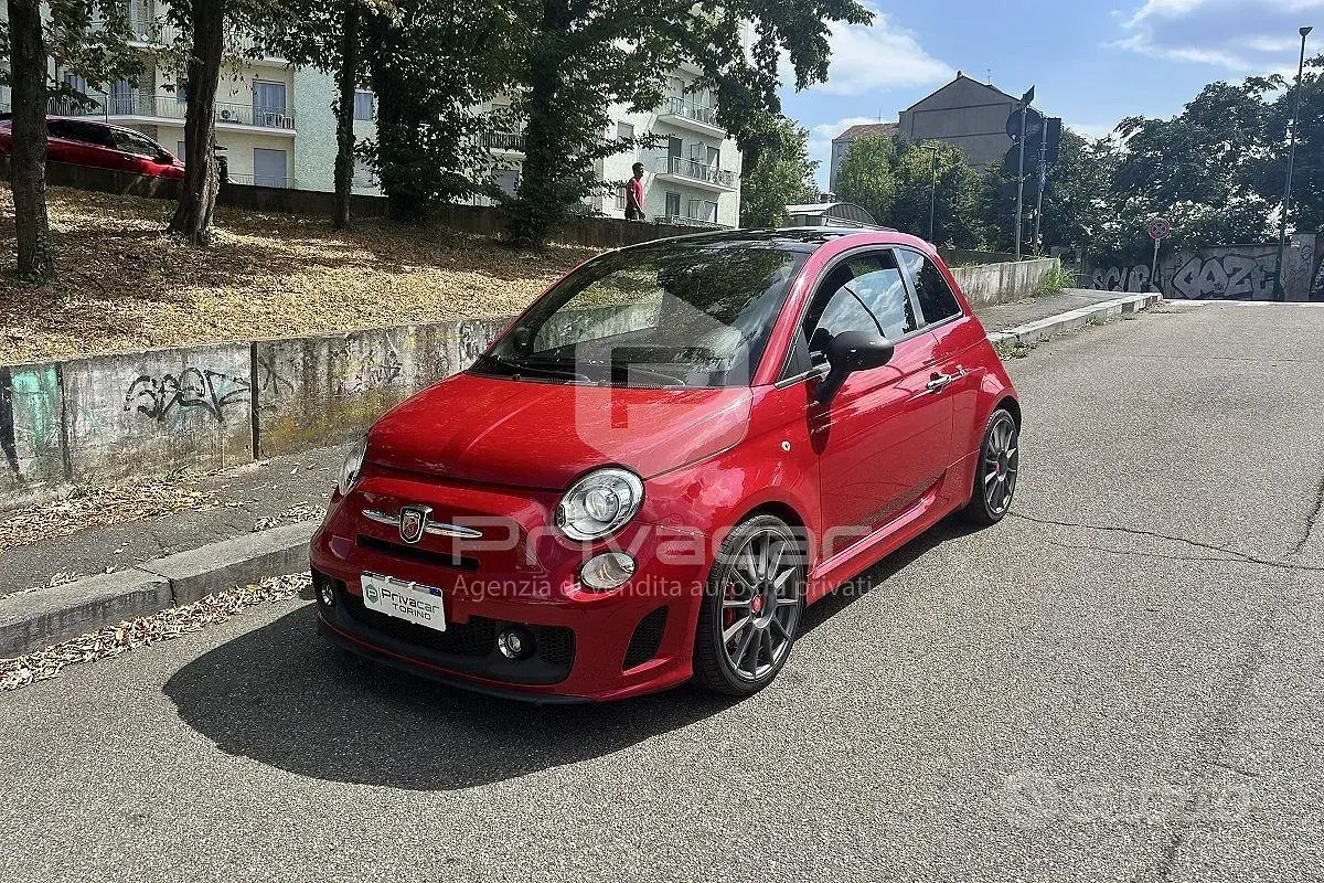 Usata Abarth 500 135 CV (99 kW) 2010 Rosso Utilitaria